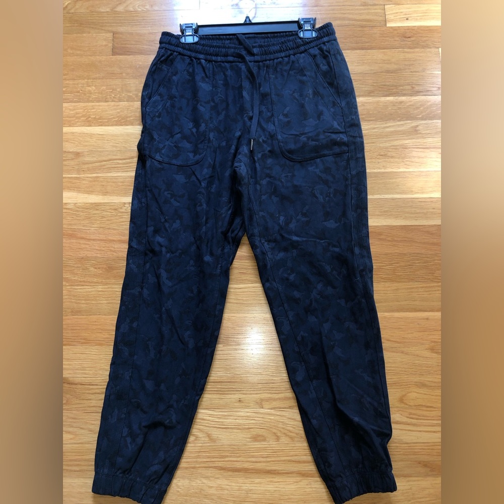 Athleta Farallon joggers